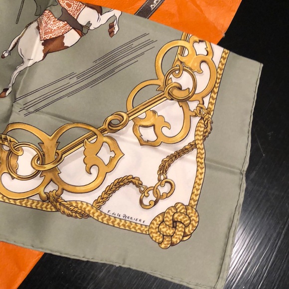 Hermès scarf new - Picture 2 of 8